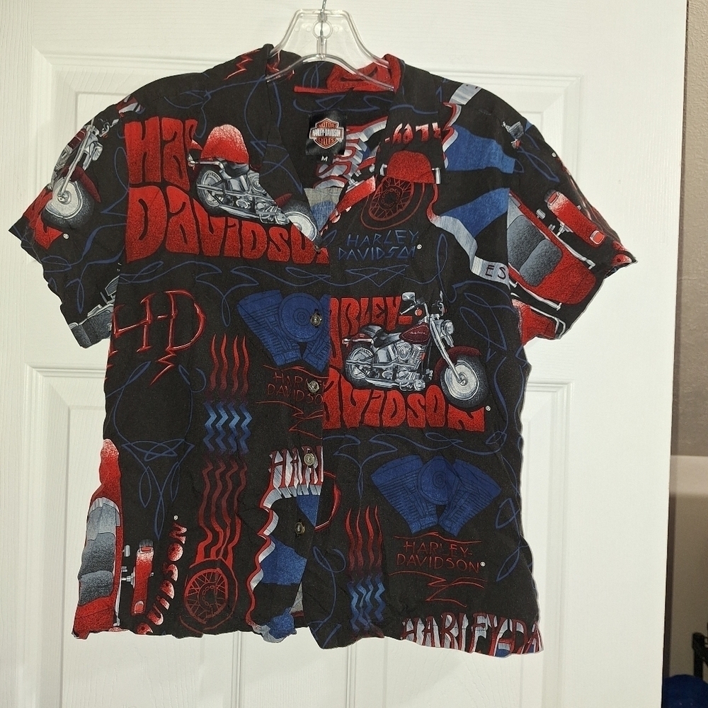 🌟 Harley Davidson vintage button up shirt size medium